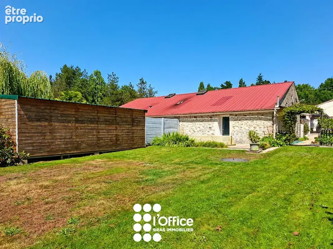 Sainte Flaive des Loups, 2 maisons avec grand terrain! - photo 11