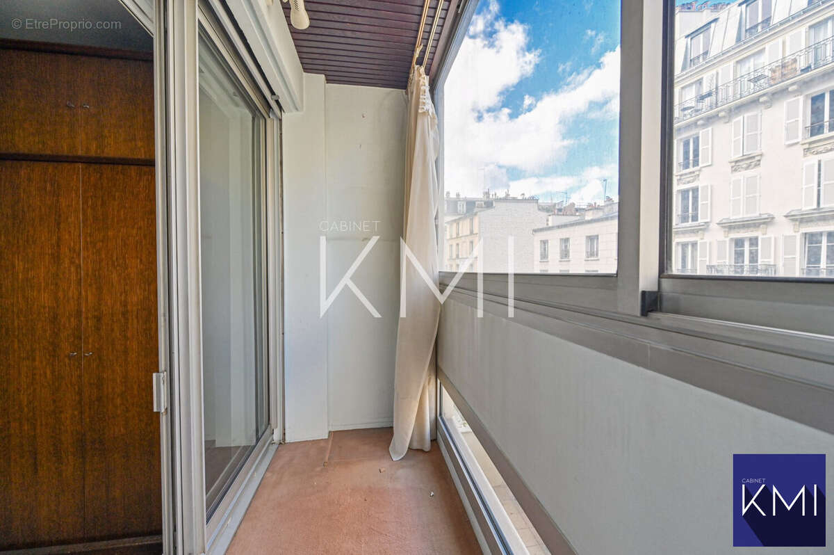Appartement à PARIS-18E