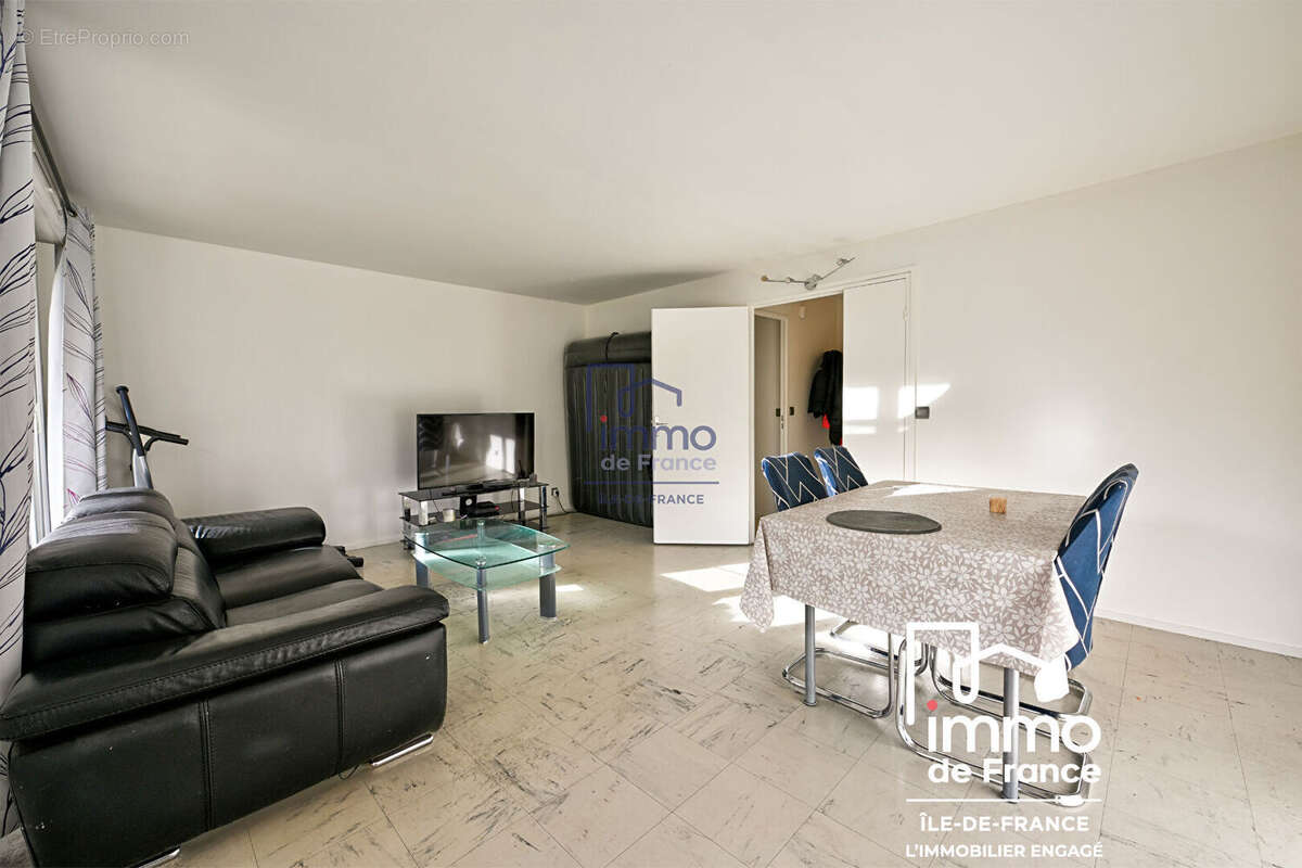 Appartement à SAINT-OUEN-L'AUMONE
