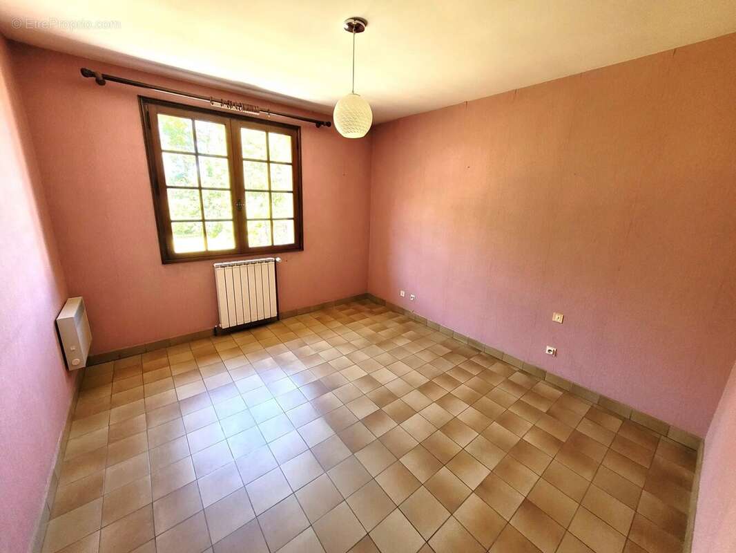 Maison à MONTRABE