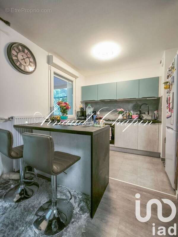Photo 3 - Appartement à VAUJOURS