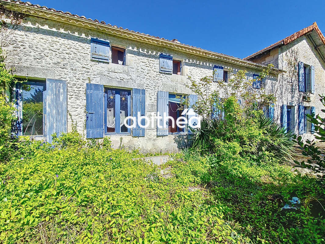 Maison à BARZAN
