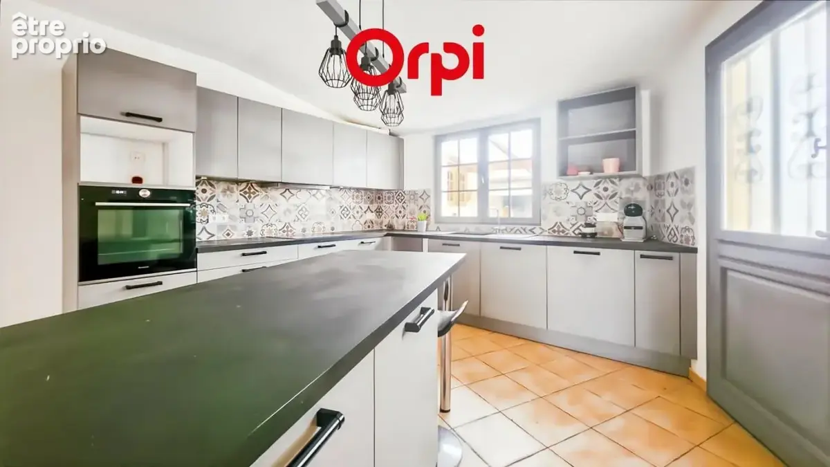 Grande maison familiale de 145 m² avec jardin — Quartier Noyer-Renard, Athis-Mons - photo 7