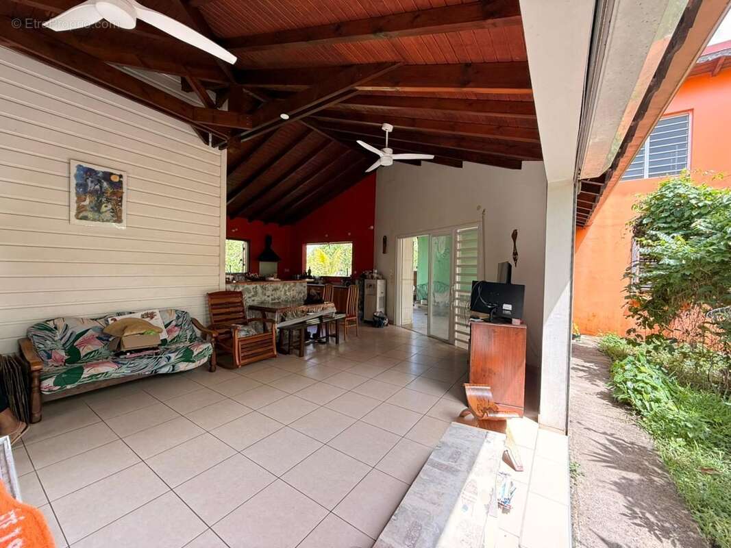 Maison à MORNE-A-L'EAU