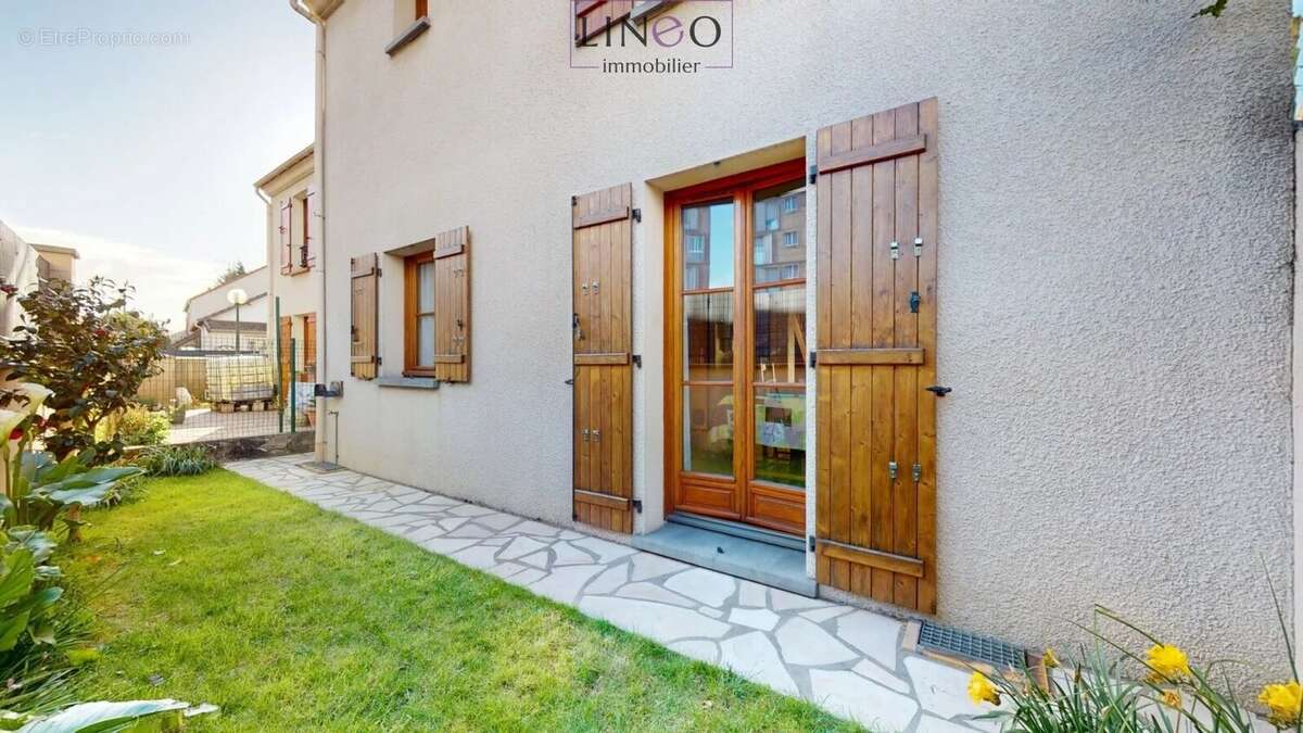 Maison à VITRY-SUR-SEINE