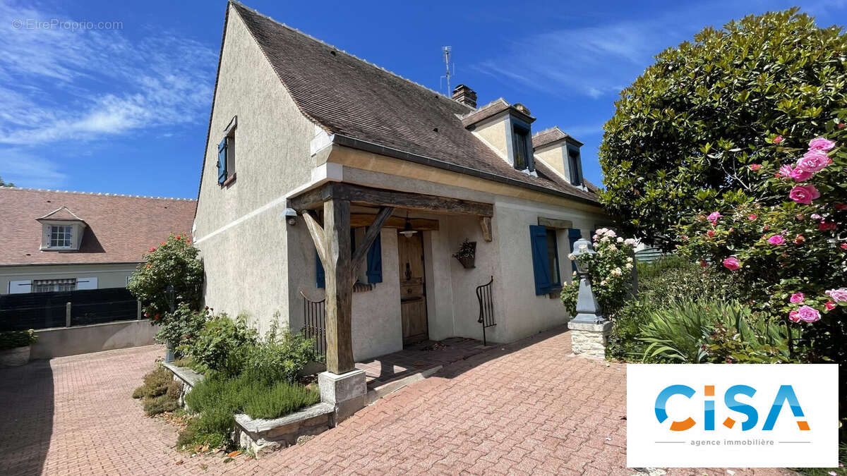 Maison à PONT-SAINTE-MAXENCE