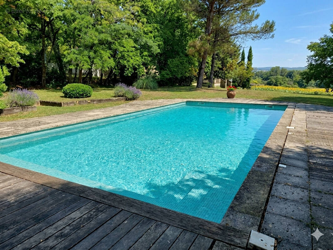 Maison à LOURMARIN