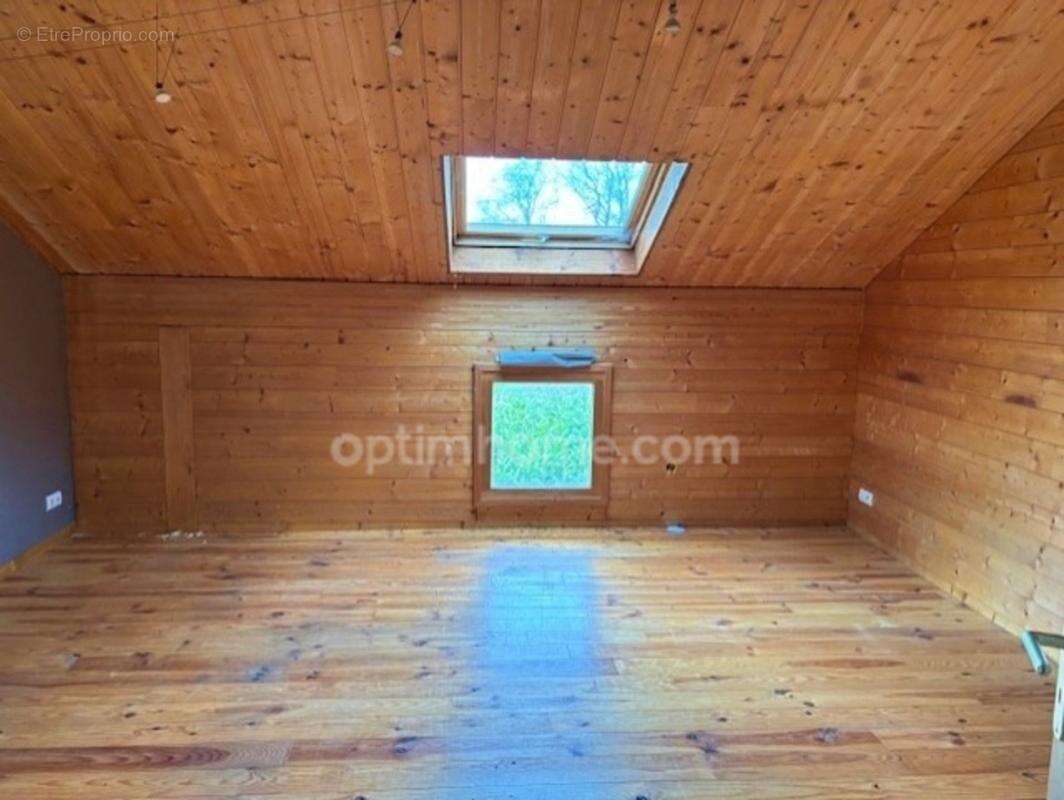 Chalet en bois 5 chambres avec terrain et garage - Proche Belgique et Luxembourg - photo 6