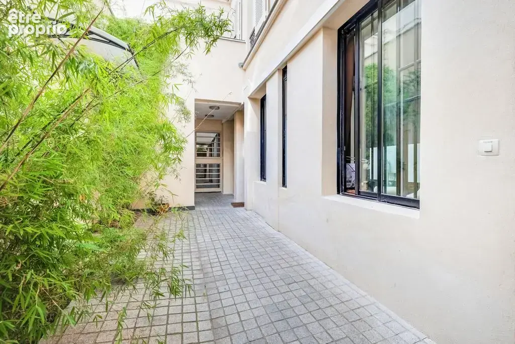 Appartement à PARIS-11E