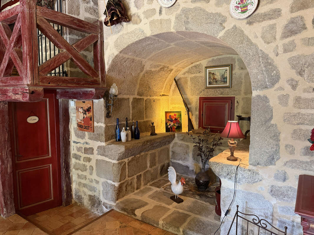 Magnifique propriété du 17éme, 2,5 ha prairie attenant, piscine, proche bourg tous commerces. - photo 9