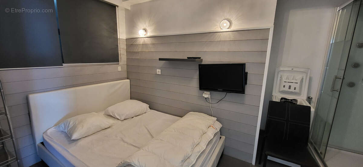 Appartement à VILLENEUVE-LOUBET