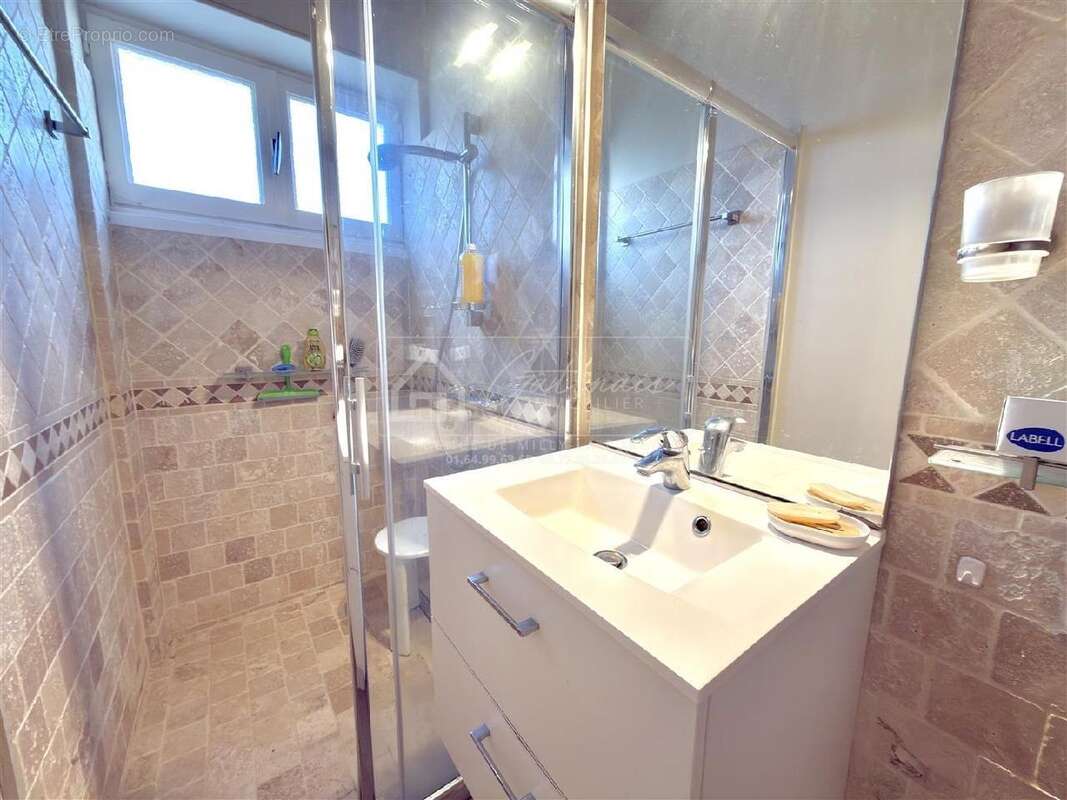 Maison à MILLY-LA-FORET