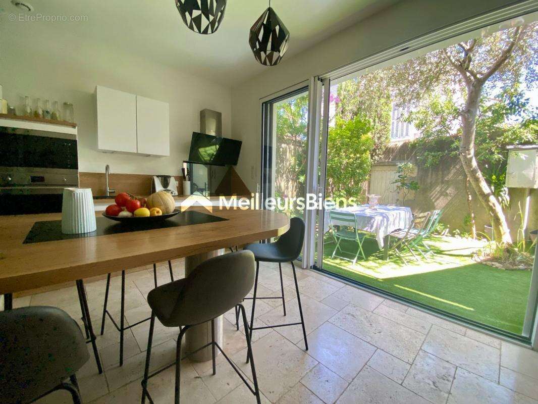 Poitiers, quartier Chilvert, élégante maison familiale avec jardinet et terrasse - photo 2