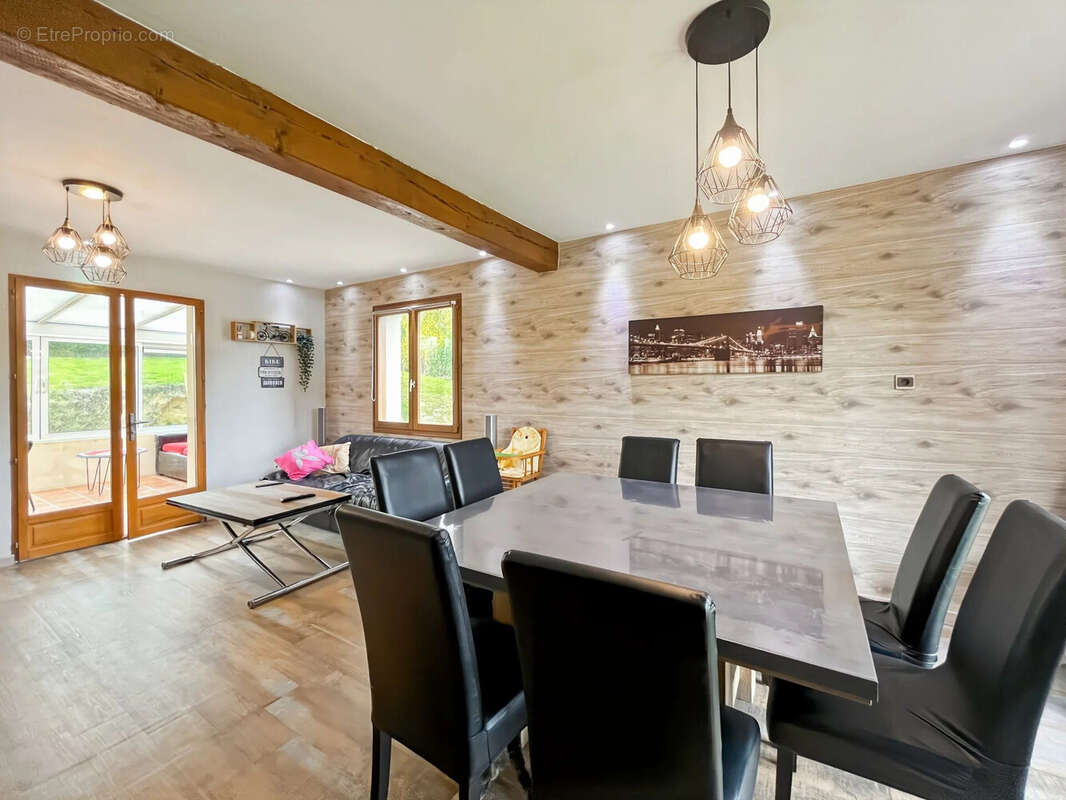 Maison 104 m² à Neufchatel-En-Bray  - photo 8