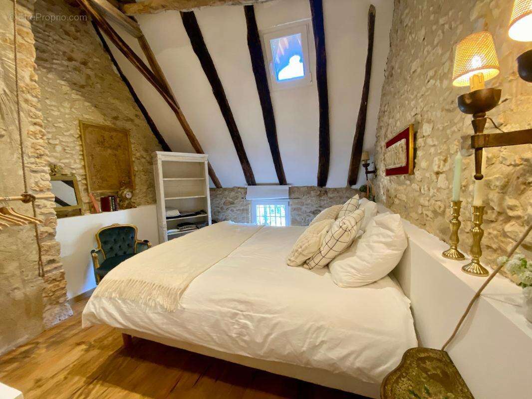 Maison à SAINTE-ALVERE