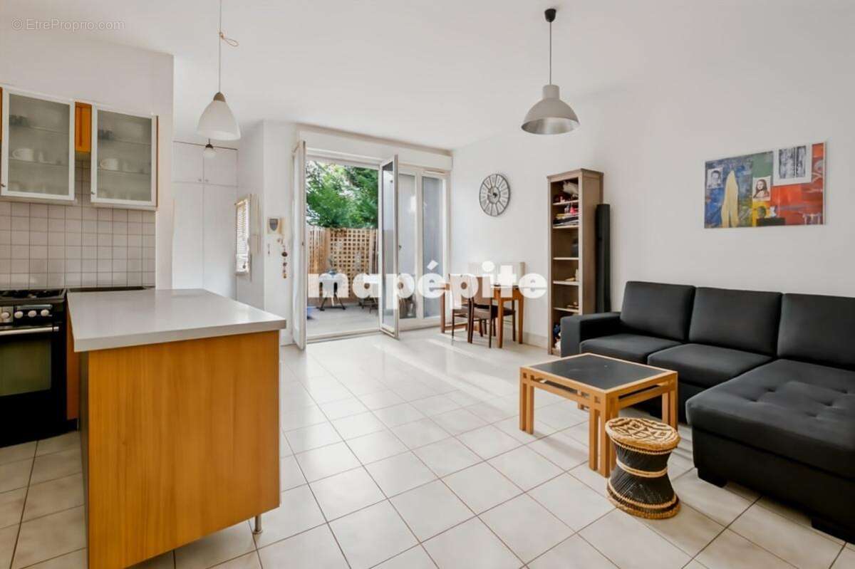 Appartement à SAINT-DENIS