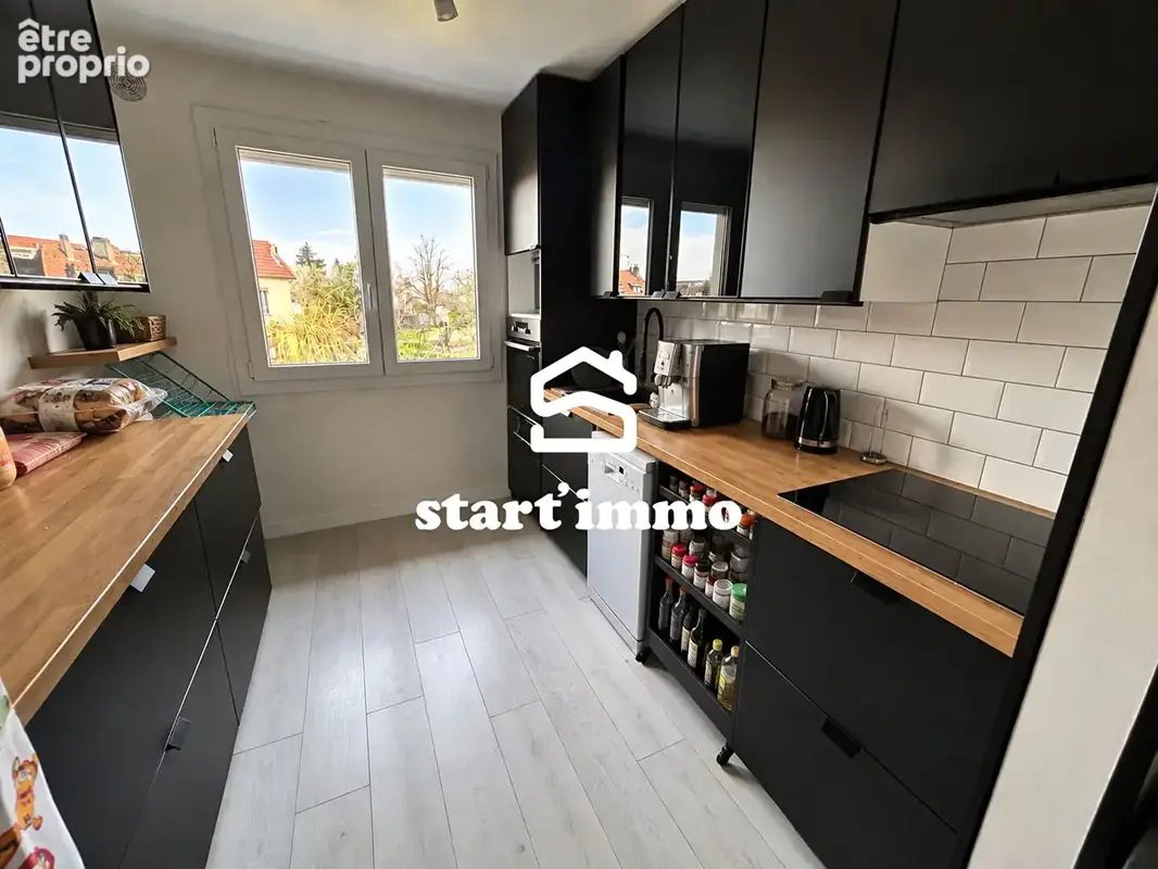 Appartement T4 de 78 m² - Rénové - Quartier Saint-Claude, Besançon - photo 2