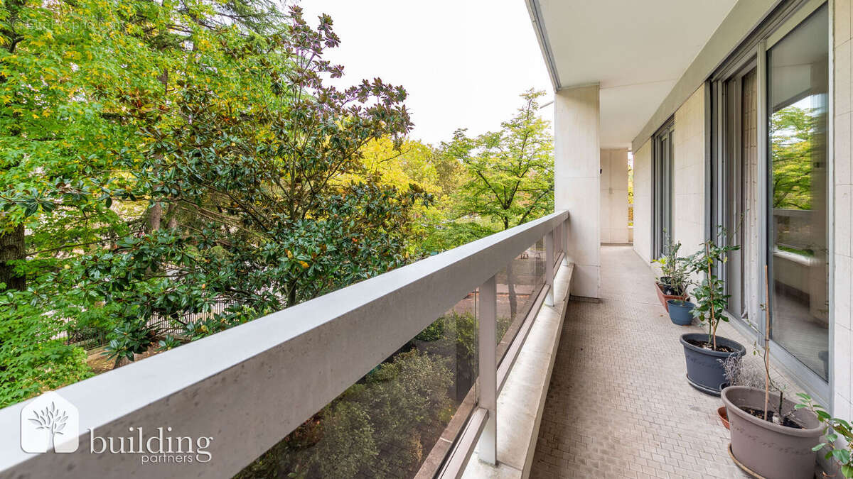 Appartement à LEVALLOIS-PERRET