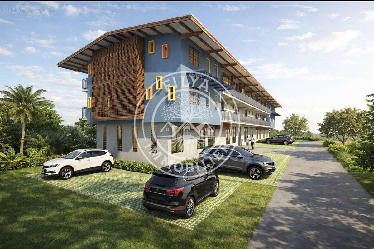 Appartement à REMIRE-MONTJOLY