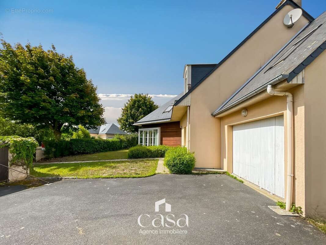 Maison à BIEVILLE-BEUVILLE