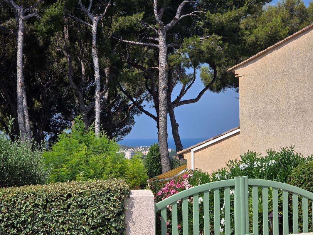 Maison à SIX-FOURS-LES-PLAGES