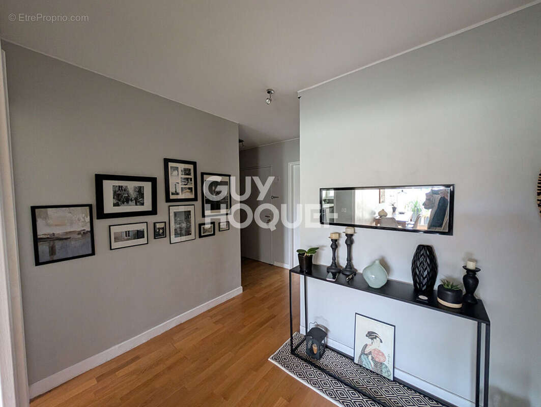 Appartement à BAILLY