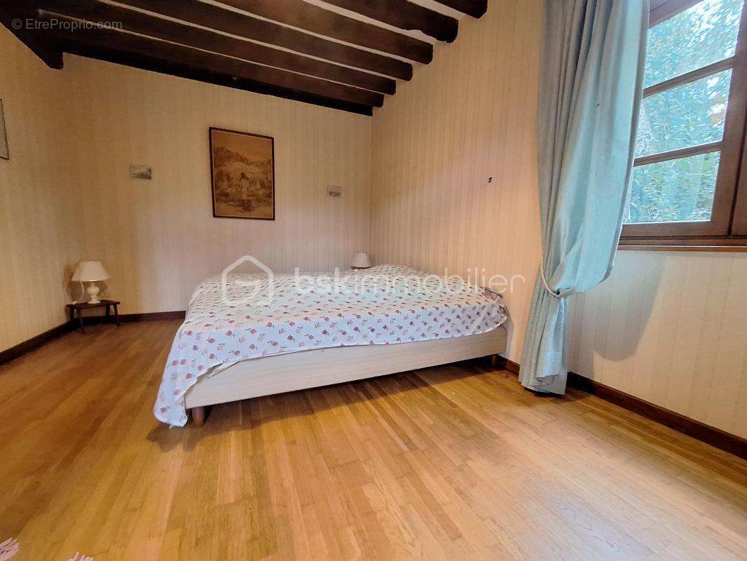 Maison à NEUVY-EN-SULLIAS