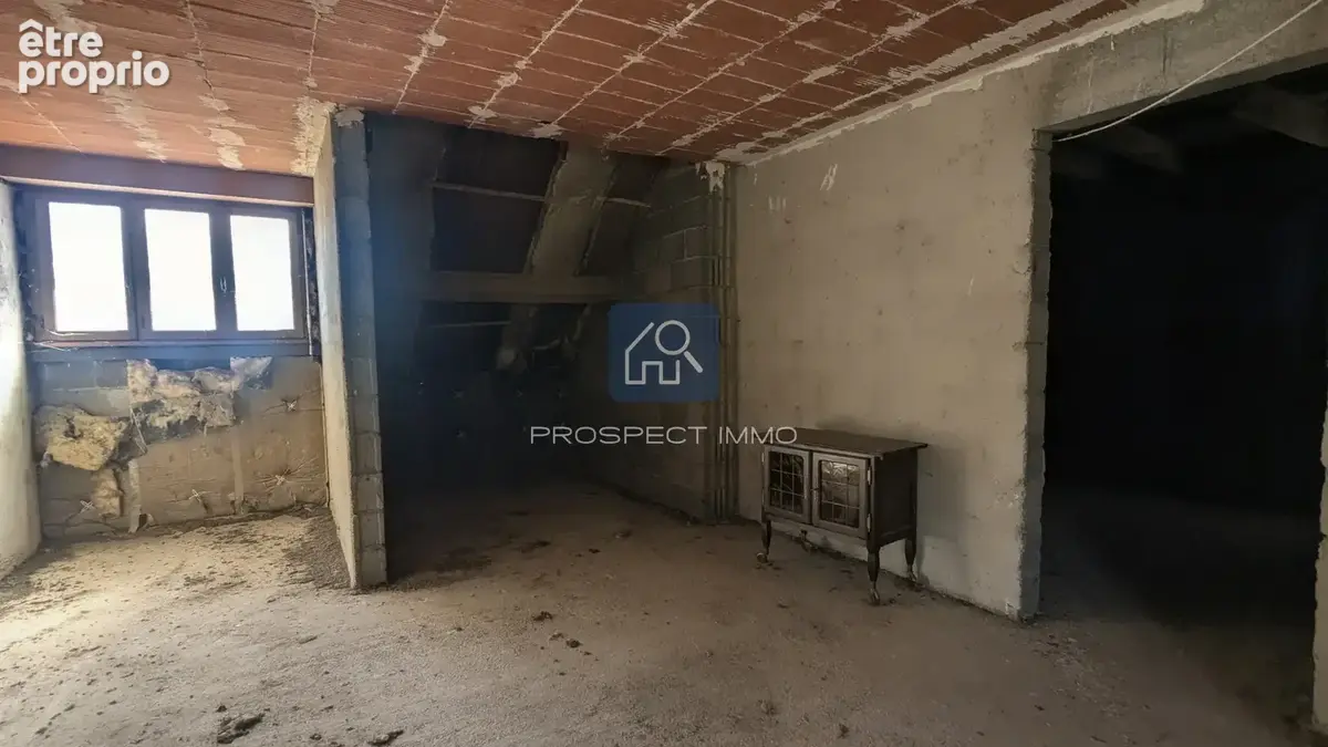 Maison T7 avec terrain et garage - photo 17