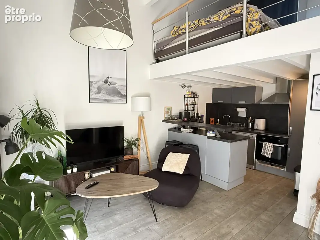 Appartement à BORDEAUX