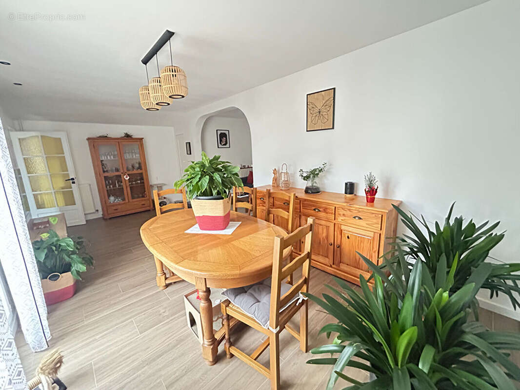 Maison à MITRY-MORY