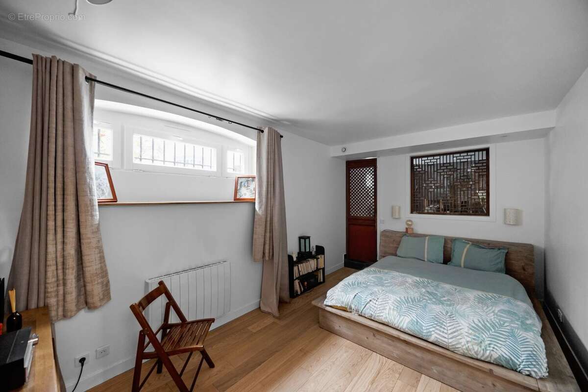 Appartement à PARIS-9E