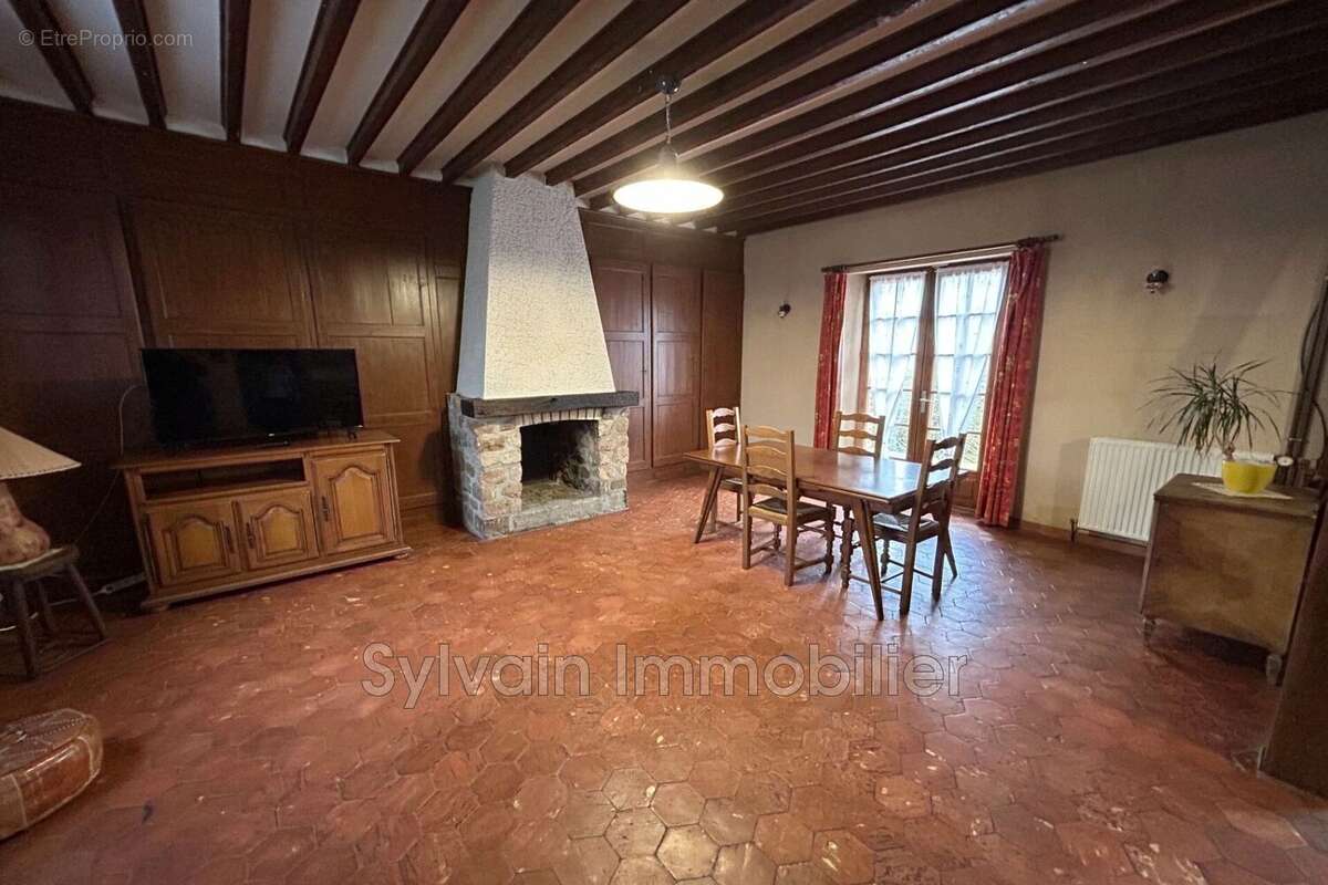 Maison à SONGEONS