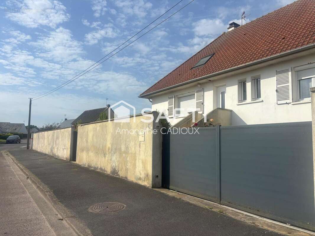 Photo 3 - Maison à ISIGNY-SUR-MER