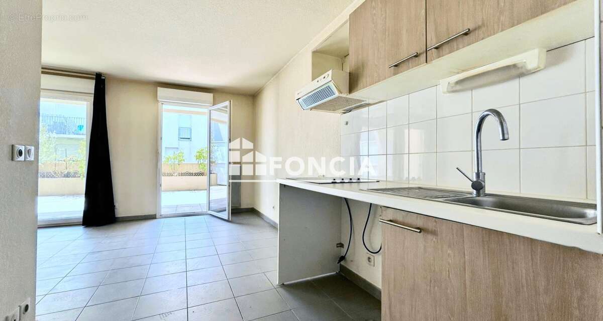 Appartement à JUVIGNAC