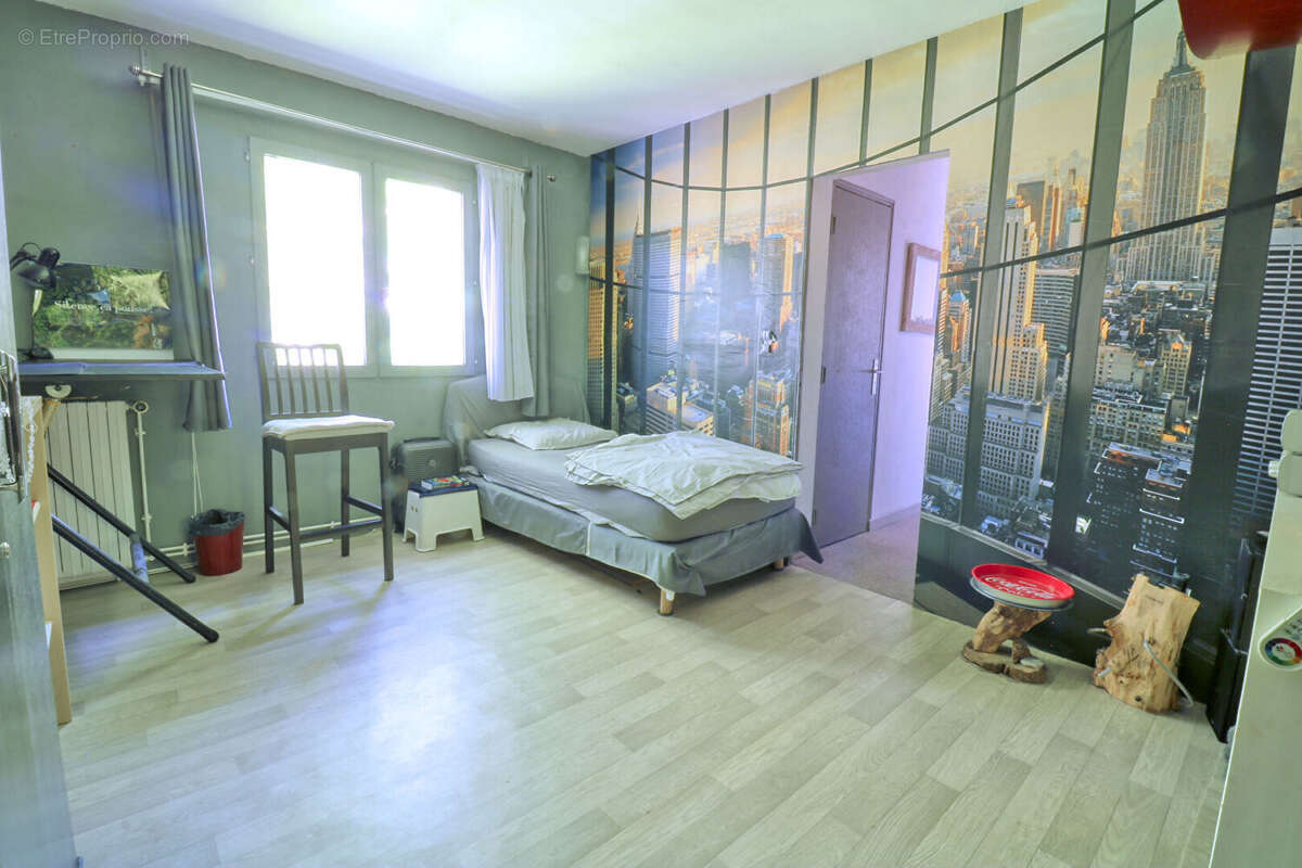 Maison Antony 10 pièce(s) - 5 chambres - 2 bureaux + dépendance - DPE C - photo 14