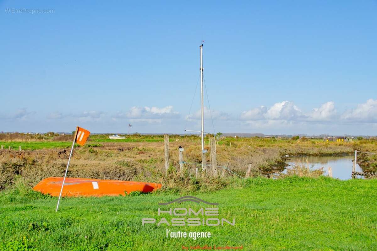 Maison à MORNAC-SUR-SEUDRE