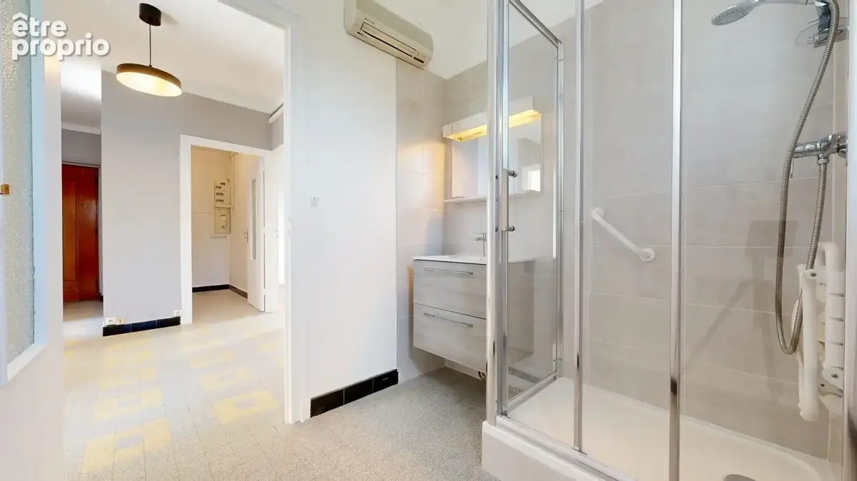 Appartement 3 pièces 78 m² à vendre à Villeurbanne (69100) - photo 7
