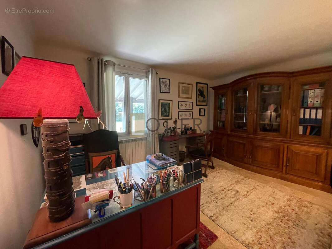 Propriété de charme avec installations équestres   220 m2 sur 8 900 m2 de terrain - photo 15