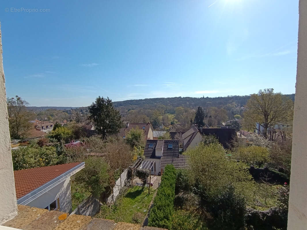 Maison à BURES-SUR-YVETTE