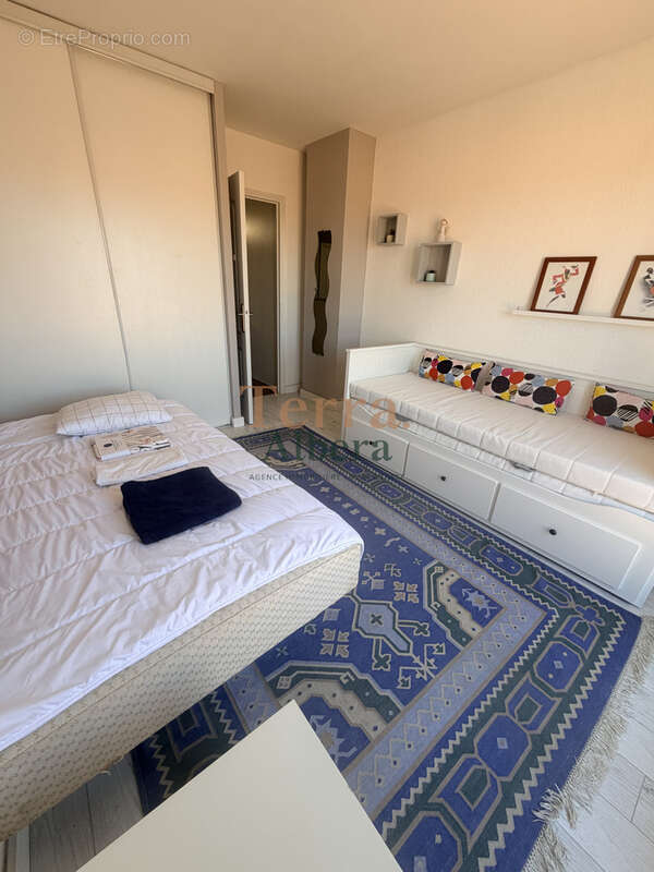 Mas Vermeil   Élégante villa d'architecte avec piscine intérieure, vue Canigou et bureau indépendant et garage - photo 13