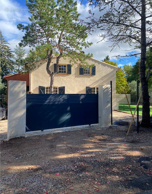 Maison à NANS-LES-PINS