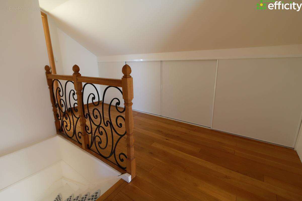 Maison à MAGNY-SUR-TILLE