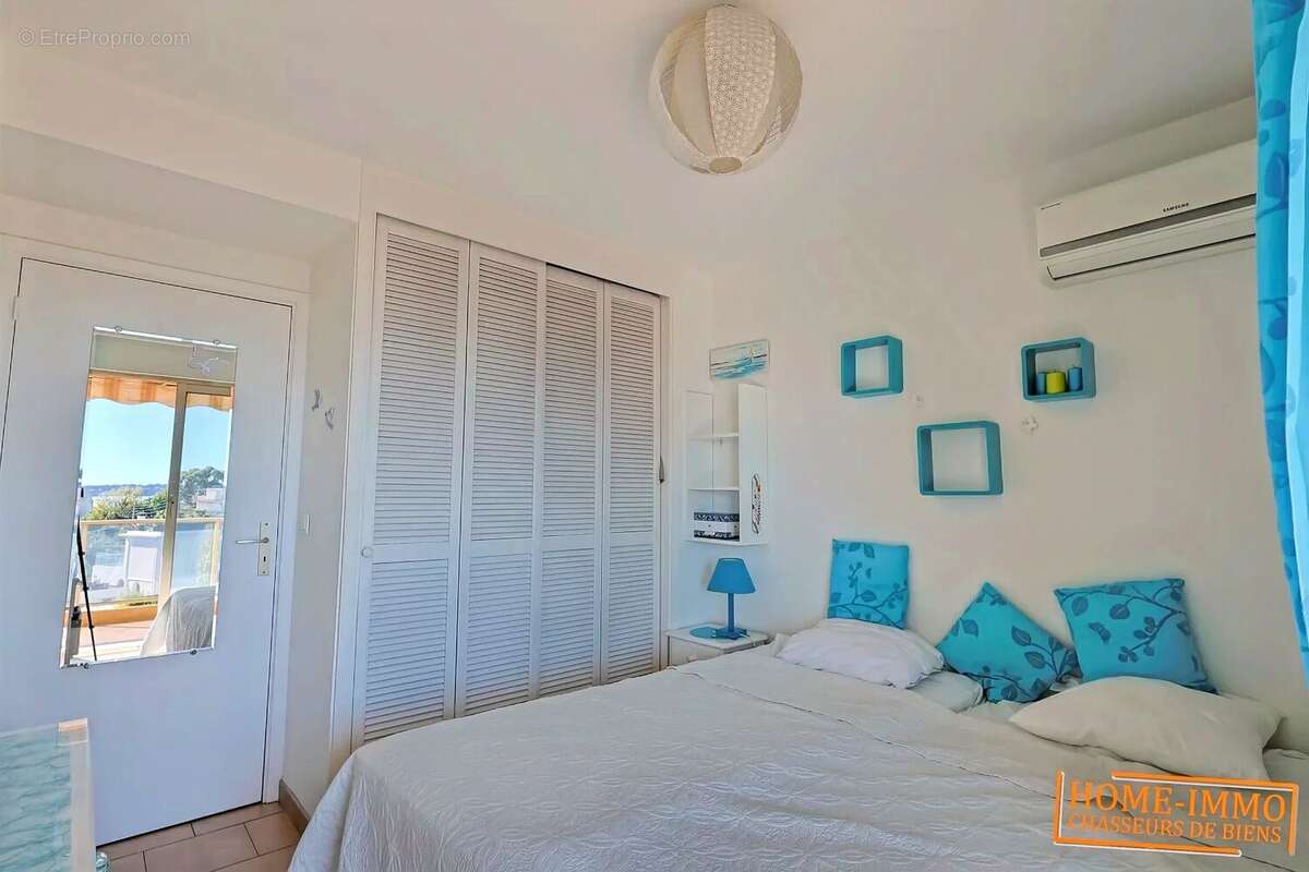 Appartement à VALLAURIS