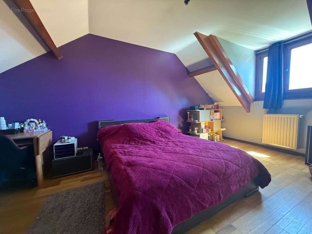 58852000h.jpg - Maison à FRESNOY-EN-THELLE