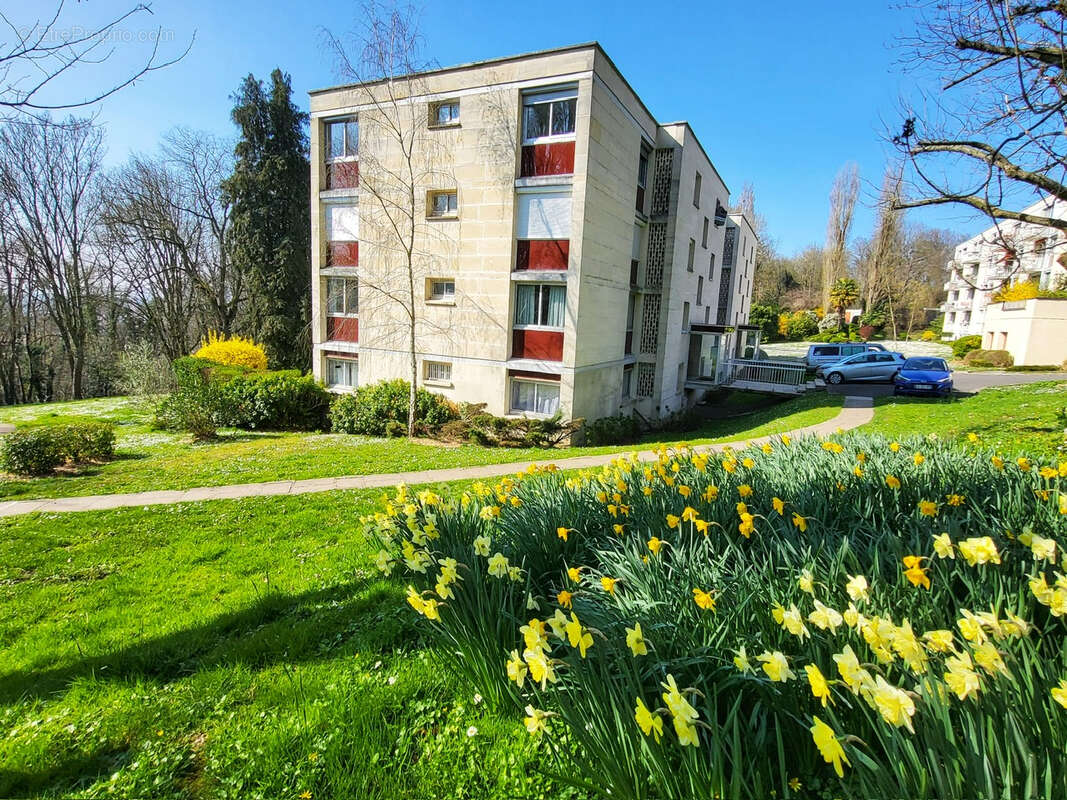 Appartement à TAVERNY