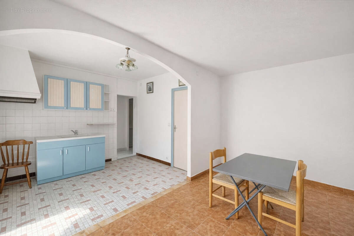 Maison à OZOIR-LA-FERRIERE