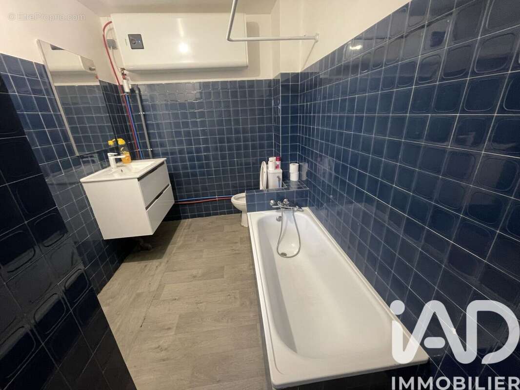 Photo 8 - Appartement à VILLENEUVE-LE-ROI