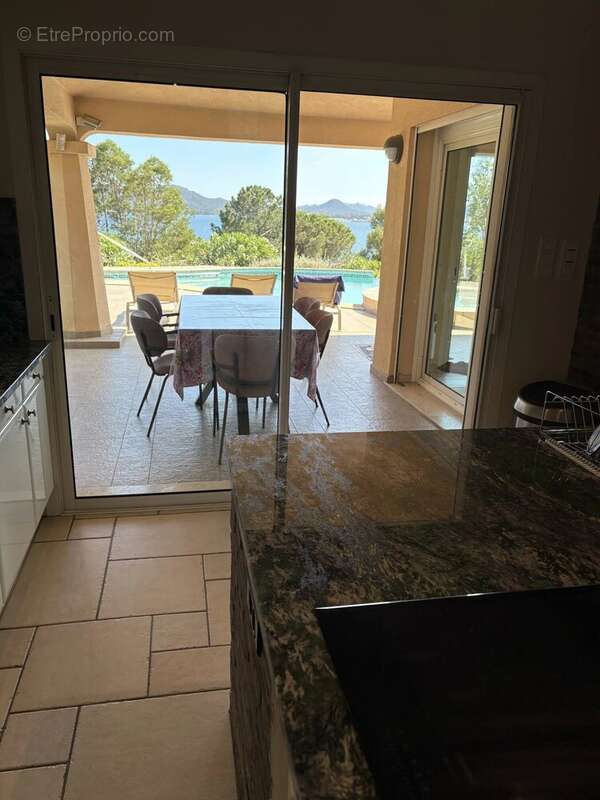 Maison à PORTO-VECCHIO