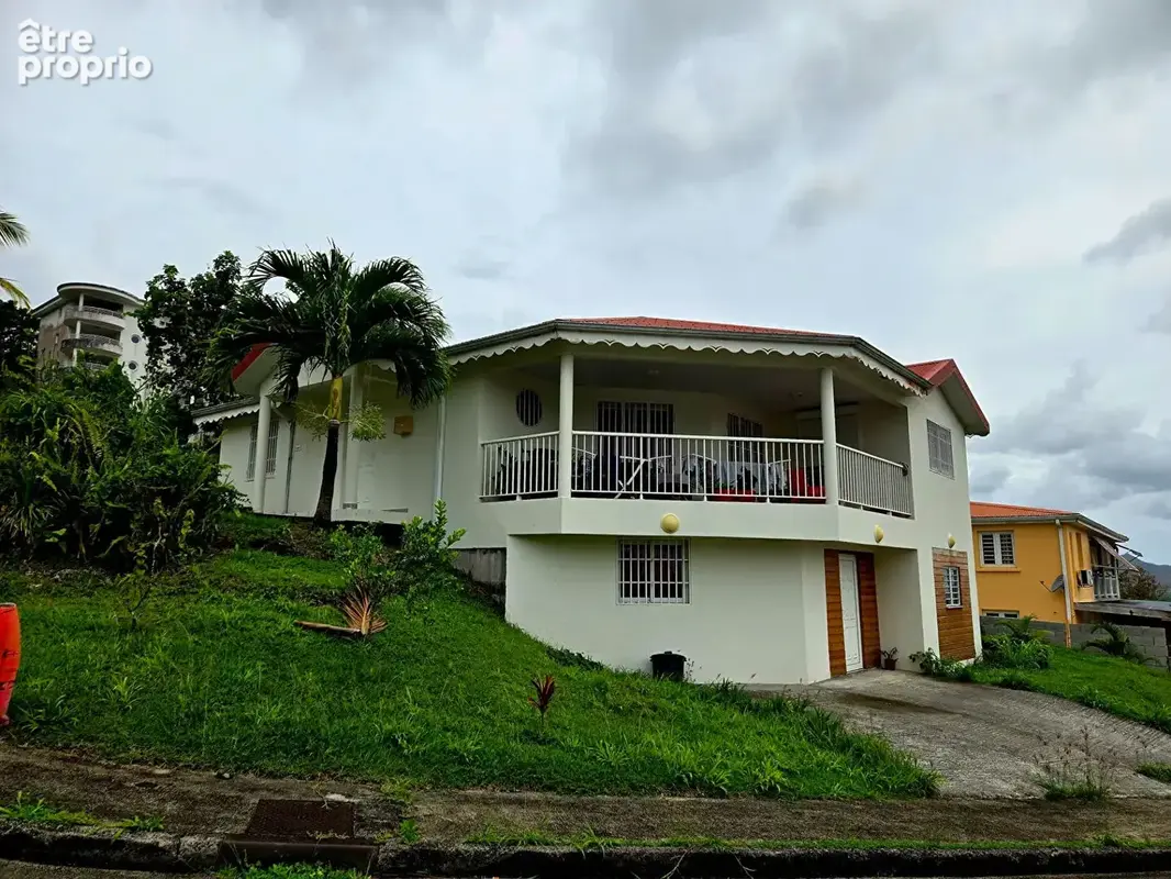 Maison 174m² à ducos - photo 2
