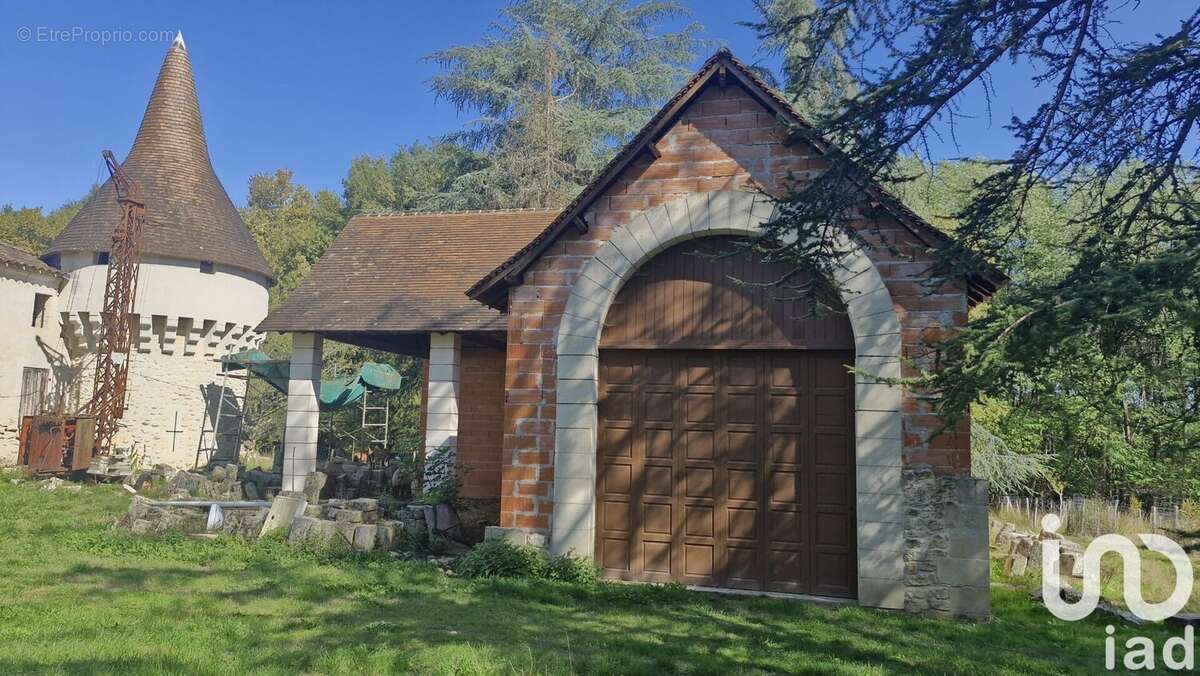 Maison 300 m² à Gardegan-Et-Tourtirac  - photo 5